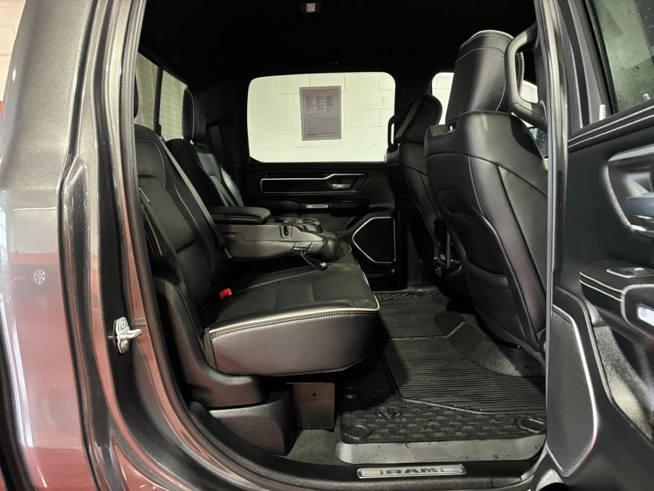 2021 Ram 1500 Laramie Crew Cab 4x4 5&apos;7 Box Franklin OH