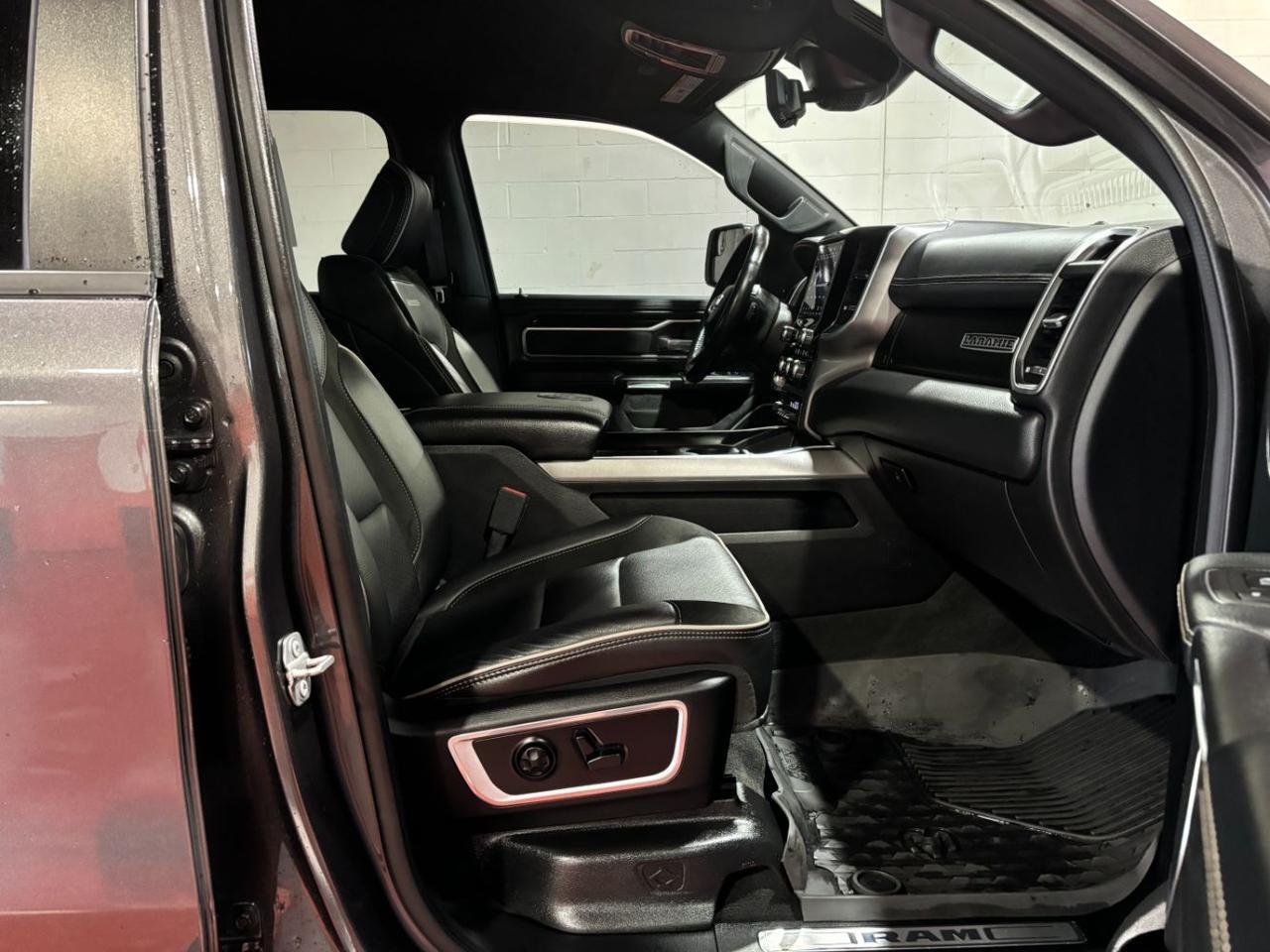 2021 Ram 1500 Laramie Crew Cab 4x4 5&apos;7 Box Franklin OH