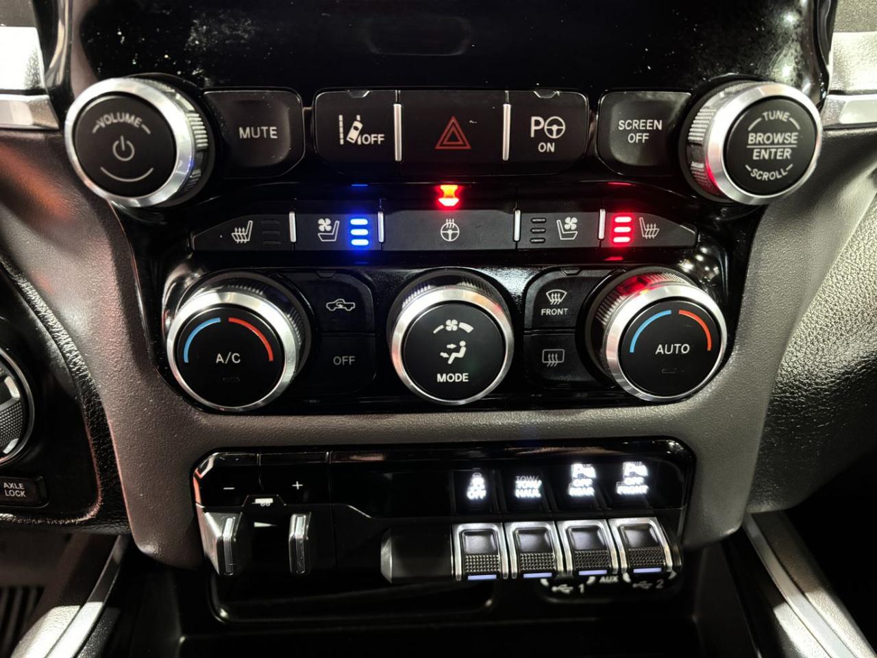 2021 Ram 1500 Laramie Crew Cab 4x4 5&apos;7 Box Franklin OH