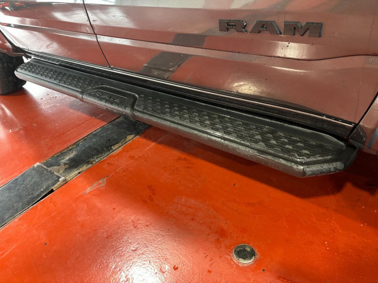 2021 Ram 1500 Laramie Crew Cab 4x4 5&apos;7 Box Franklin OH