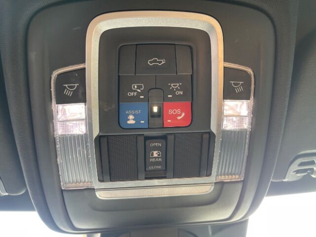 2021 Ram 1500 Laramie Crew Cab 4x4 5'7 Box Mesa AZ