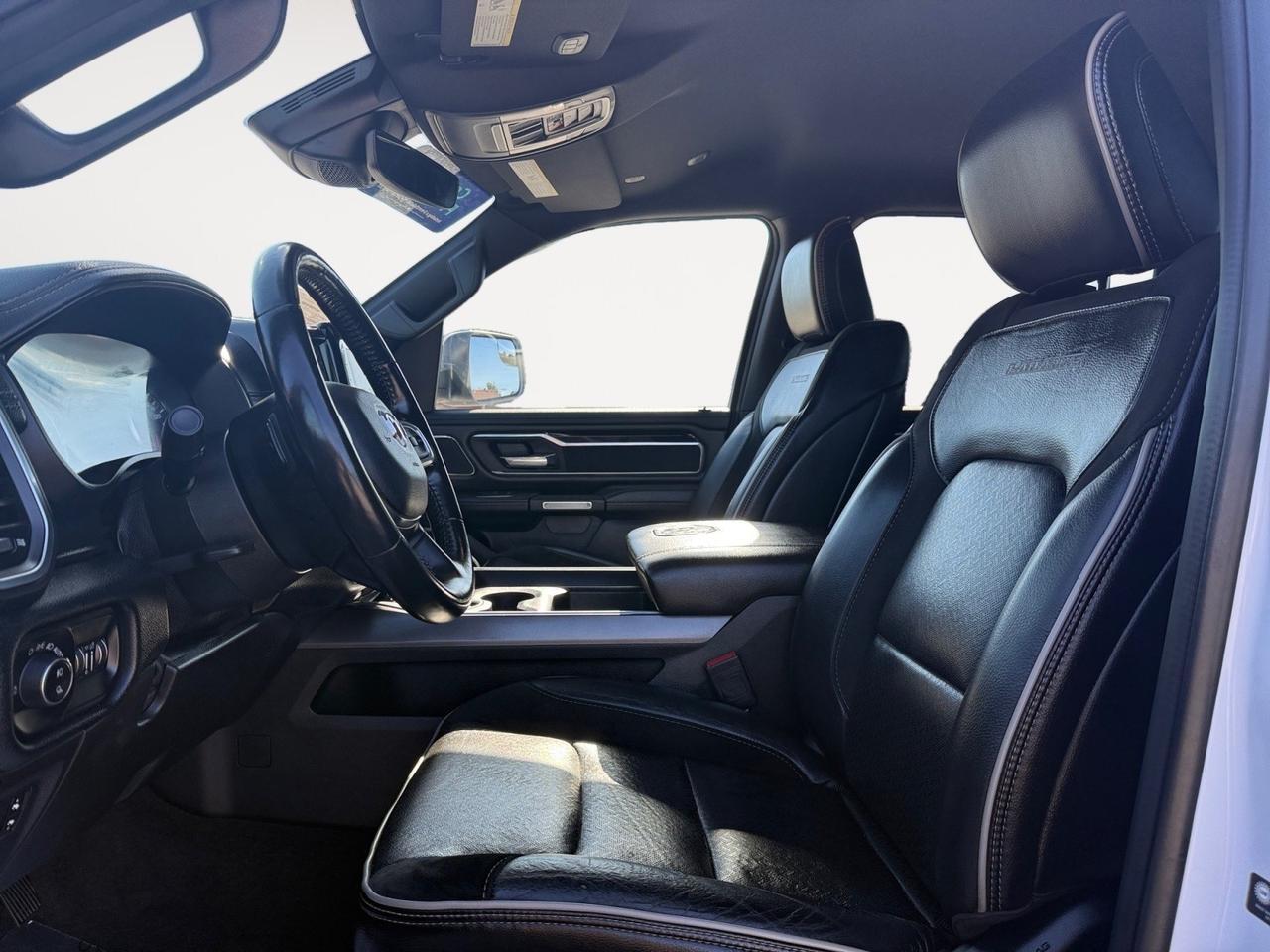 2021 Ram 1500 Laramie, HEATED/VENTILATED SEATS, HEATED REAR SEATS, HARMAN/KARDON SPEAKERS, APPLE CARPLAY/ANDORID AUTO, UNIVERSAL GARAGE DOOR OPENER, BED LINER, TOW PACKAGE, POWER SLIDING REAR WINDOW, POWER FOLDING MIRRORS, CLEAN CARFAX, ONLY 1 OWNER!