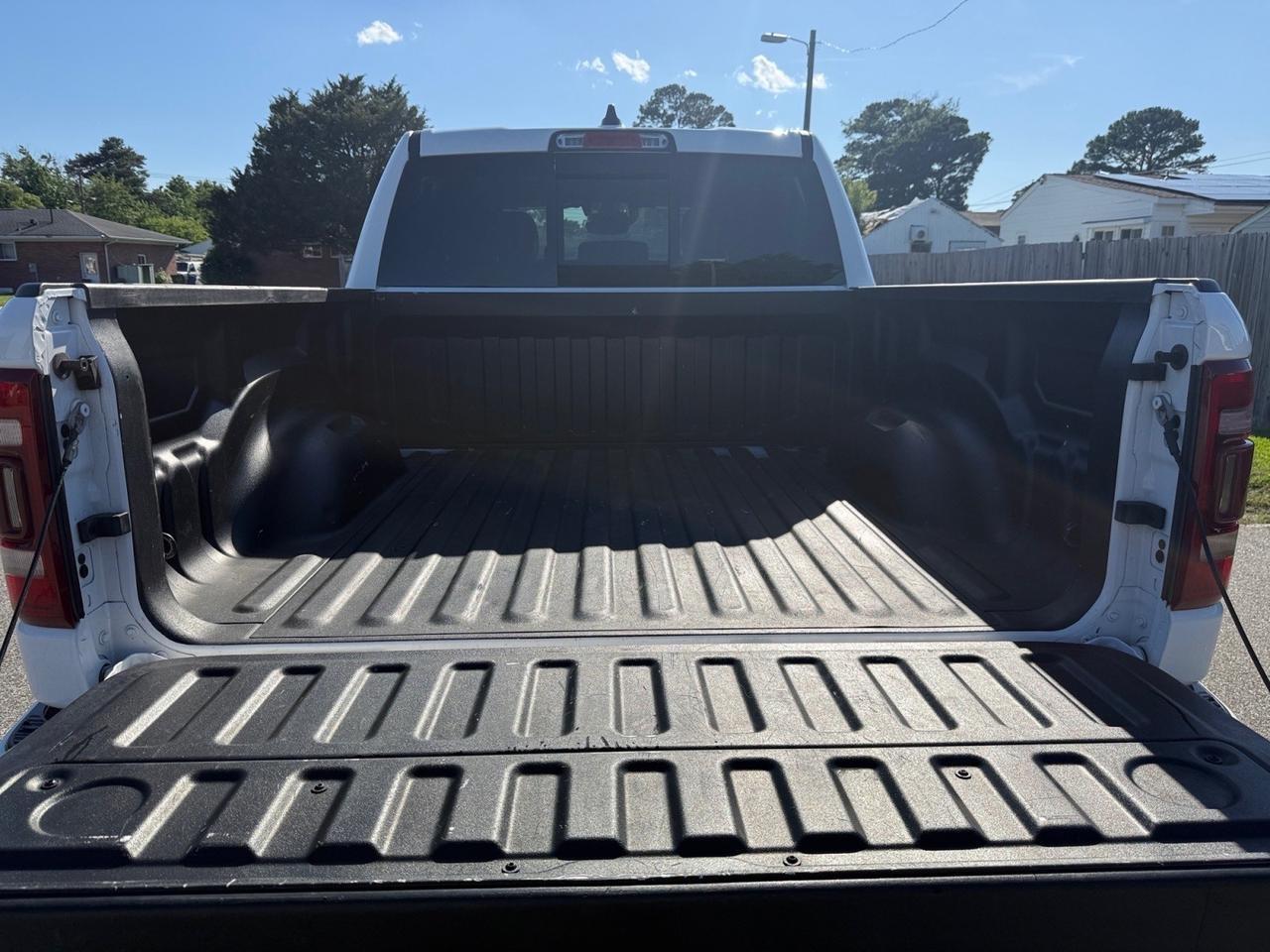 2021 Ram 1500 Laramie, HEATED/VENTILATED SEATS, HEATED REAR SEATS, HARMAN/KARDON SPEAKERS, APPLE CARPLAY/ANDORID AUTO, UNIVERSAL GARAGE DOOR OPENER, BED LINER, TOW PACKAGE, POWER SLIDING REAR WINDOW, POWER FOLDING MIRRORS, CLEAN CARFAX, ONLY 1 OWNER! Norfolk VA