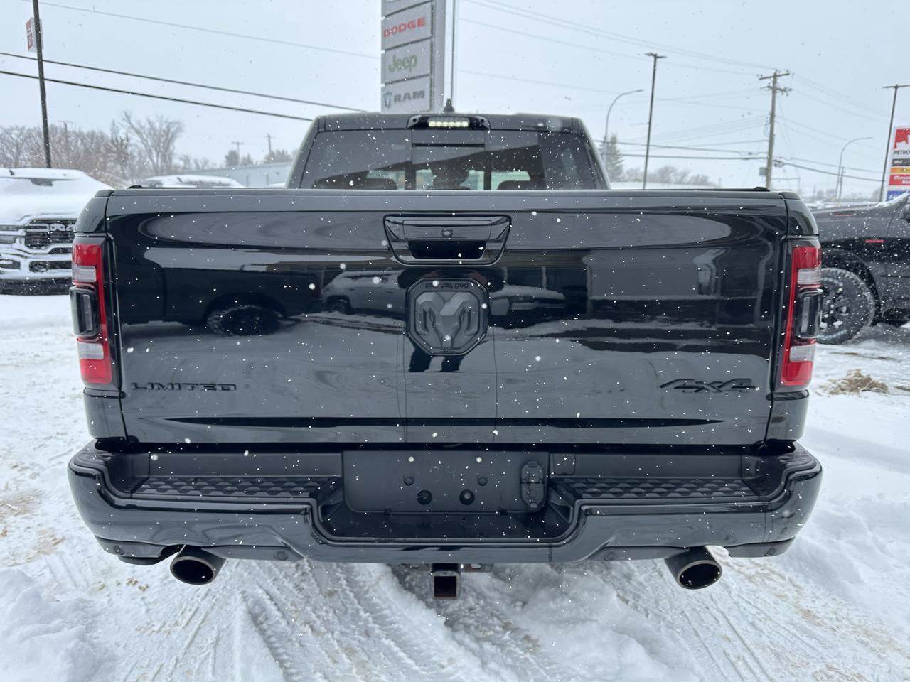 2021 Ram 1500 Limited | Night Edition | Tech Pkg | 4 Corner Air Ride | Pano Roof | 360 Camera | Harman/Kardon Redwater AB