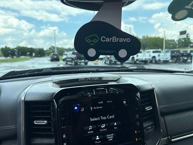 2021 Ram 1500 Limited Crew Cab 4x4 5'7" Box Carbondale IL