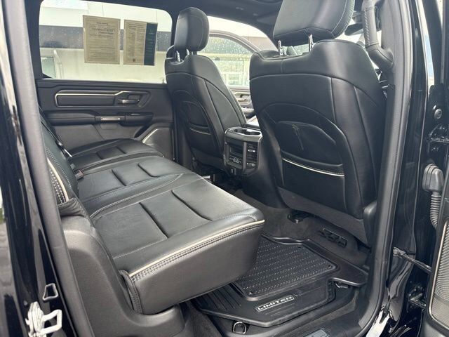 2021 Ram 1500 Limited Crew Cab 4x4 5'7" Box Carbondale IL