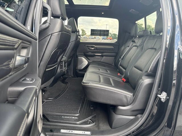 2021 Ram 1500 Limited Crew Cab 4x4 5'7" Box Carbondale IL