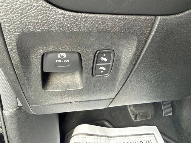 2021 Ram 1500 Limited Crew Cab 4x4 5'7" Box Carbondale IL