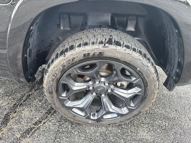 2021 Ram 1500 Limited Crew Cab 4x4 5'7" Box Carbondale IL