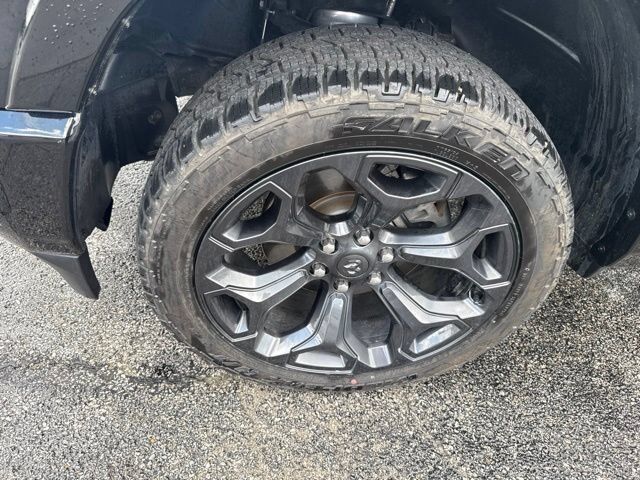 2021 Ram 1500 Limited Crew Cab 4x4 5'7" Box Carbondale IL