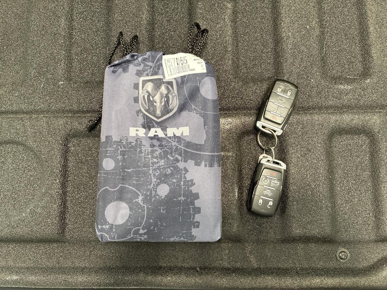 2021 Ram 1500 Limited, Night Edition, Level 1, Pano Roof, Tech Group, Hemi, Air Suspension Houston TX