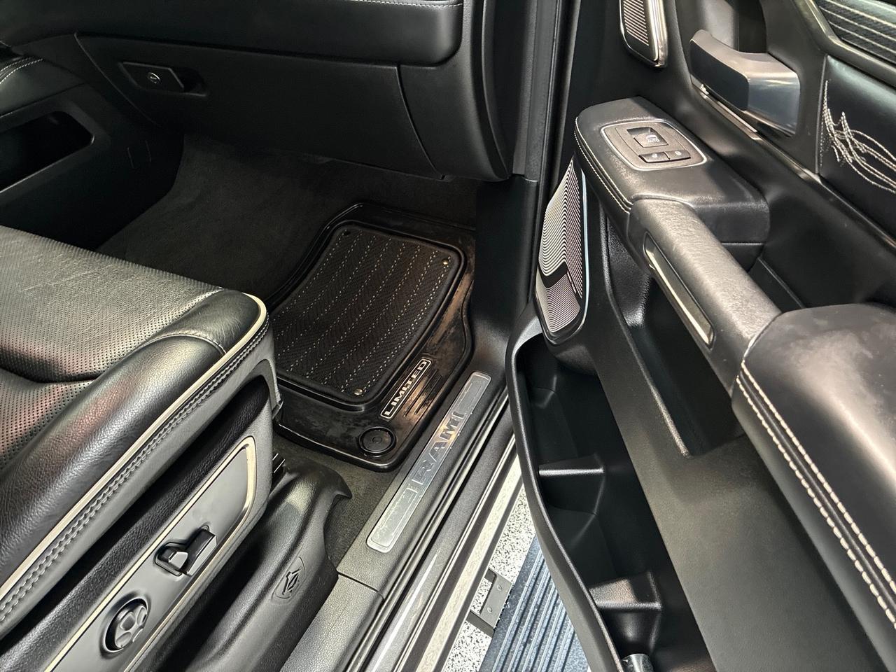 2021 Ram 1500 Limited, Night Edition, Level 1, Pano Roof, Tech Group, Hemi, Air Suspension Houston TX