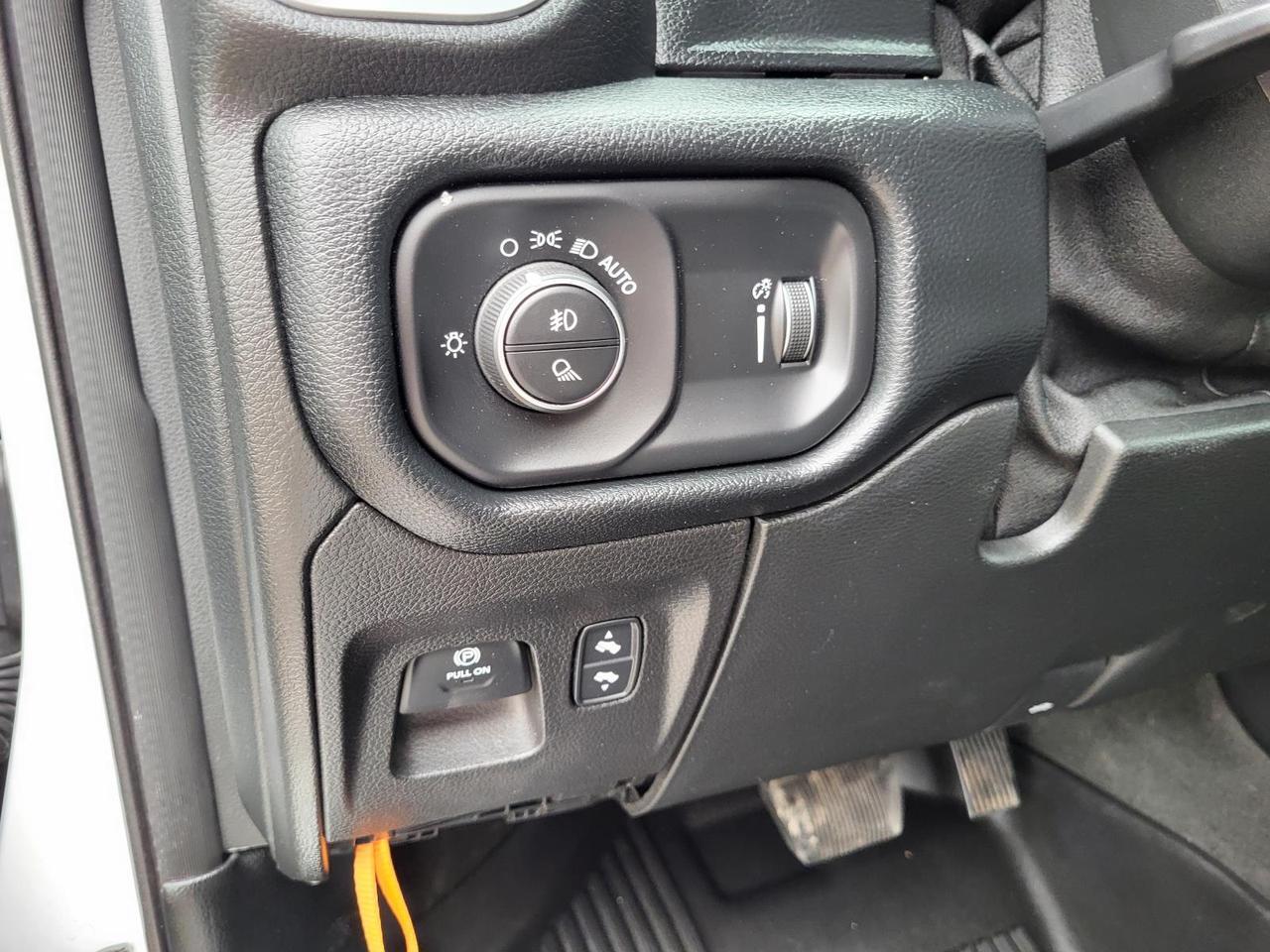 2021 Ram 1500 Lone Star 4x2 Crew Cab 5'7 Box Beeville TX