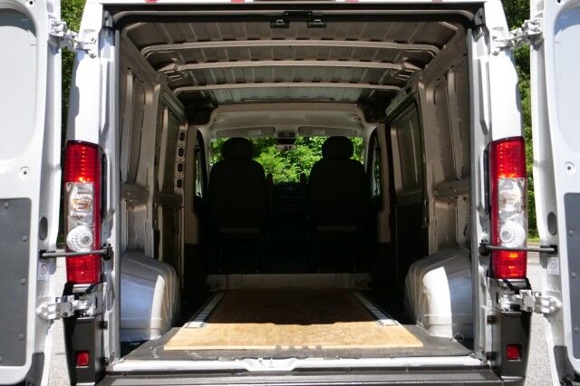 2021 Ram 1500 ProMaster Cargo Van / Low Roof / Vinyl Seats! High Point NC