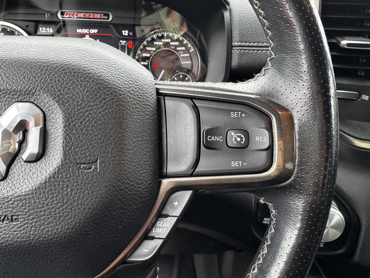2021 Ram 1500 Rebel Crew cab 4x4 | HEMI V8 | Low KMs | Leather | Sport Hood | Heated Seats Redwater AB