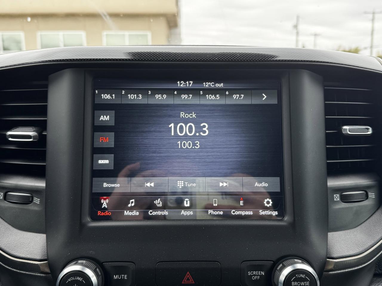 2021 Ram 1500 Rebel Crew cab 4x4 | HEMI V8 | Low KMs | Leather | Sport Hood | Heated Seats Redwater AB