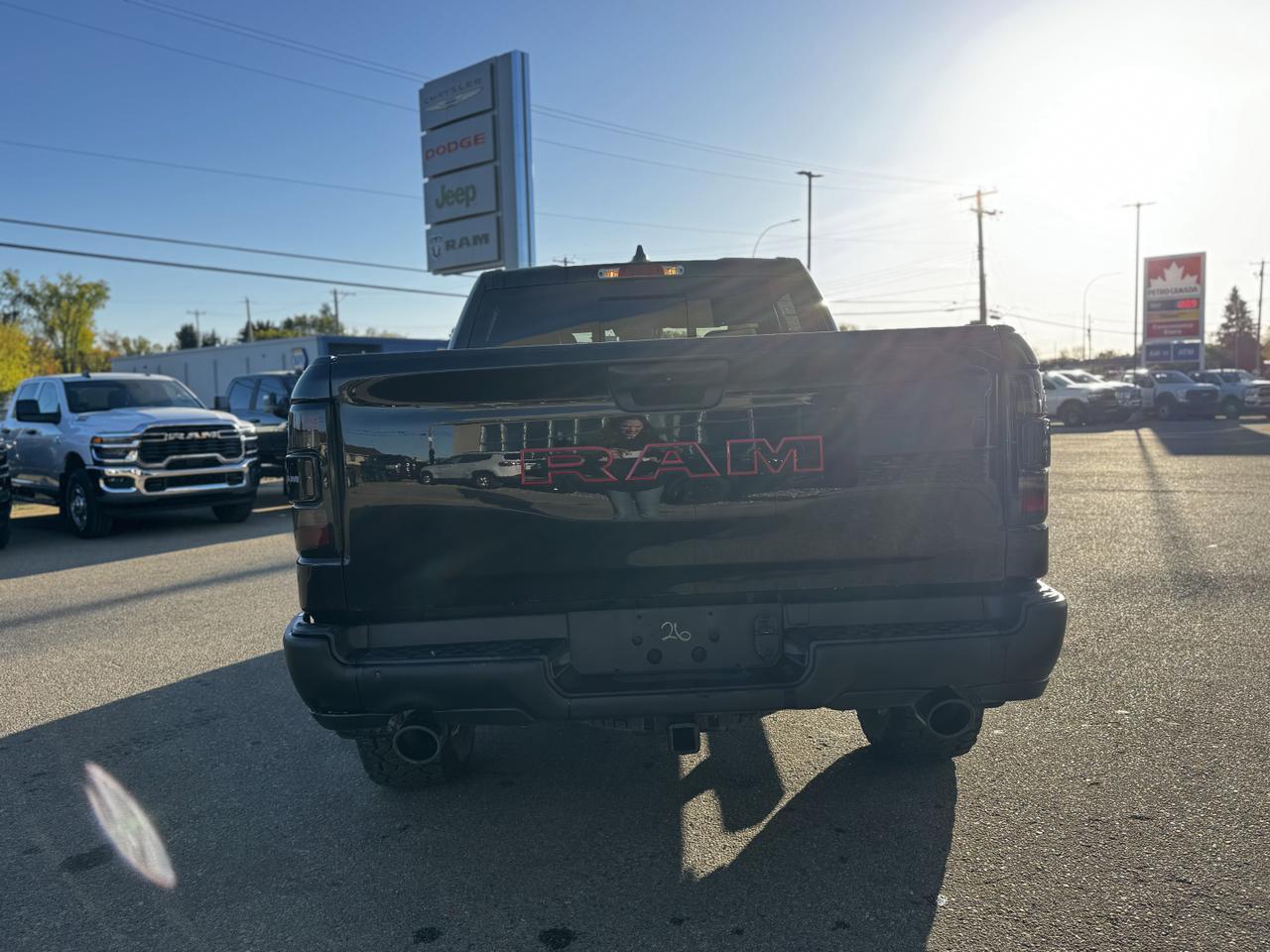 2021 Ram 1500 Rebel Crew cab 4x4 | HEMI V8 | Low KMs | Leather | Sport Hood | Heated Seats Redwater AB
