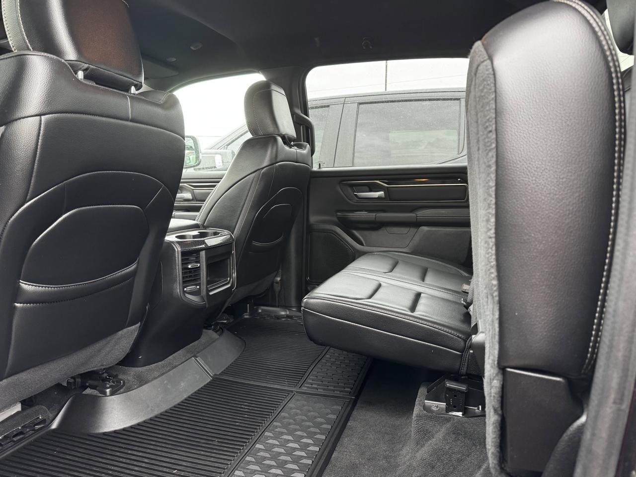 2021 Ram 1500 Rebel Crew cab 4x4 | HEMI V8 | Low KMs | Leather | Sport Hood | Heated Seats Redwater AB