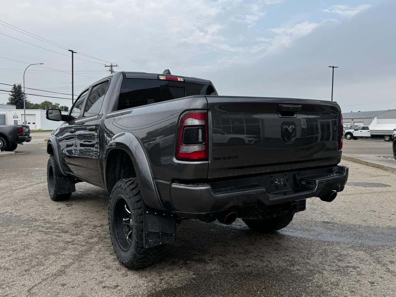 2021 Ram 1500 Sport Crew Cab 4x4 | Rig Ready Ram | Leather | Heated Vented Seats | Sunroof | NAV Redwater AB