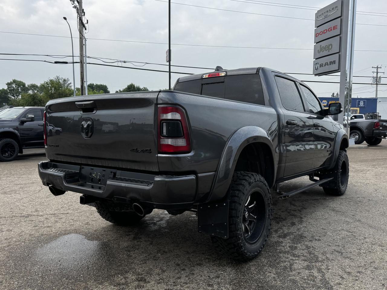 2021 Ram 1500 Sport Crew Cab 4x4 | Rig Ready Ram | Leather | Heated Vented Seats | Sunroof | NAV Redwater AB