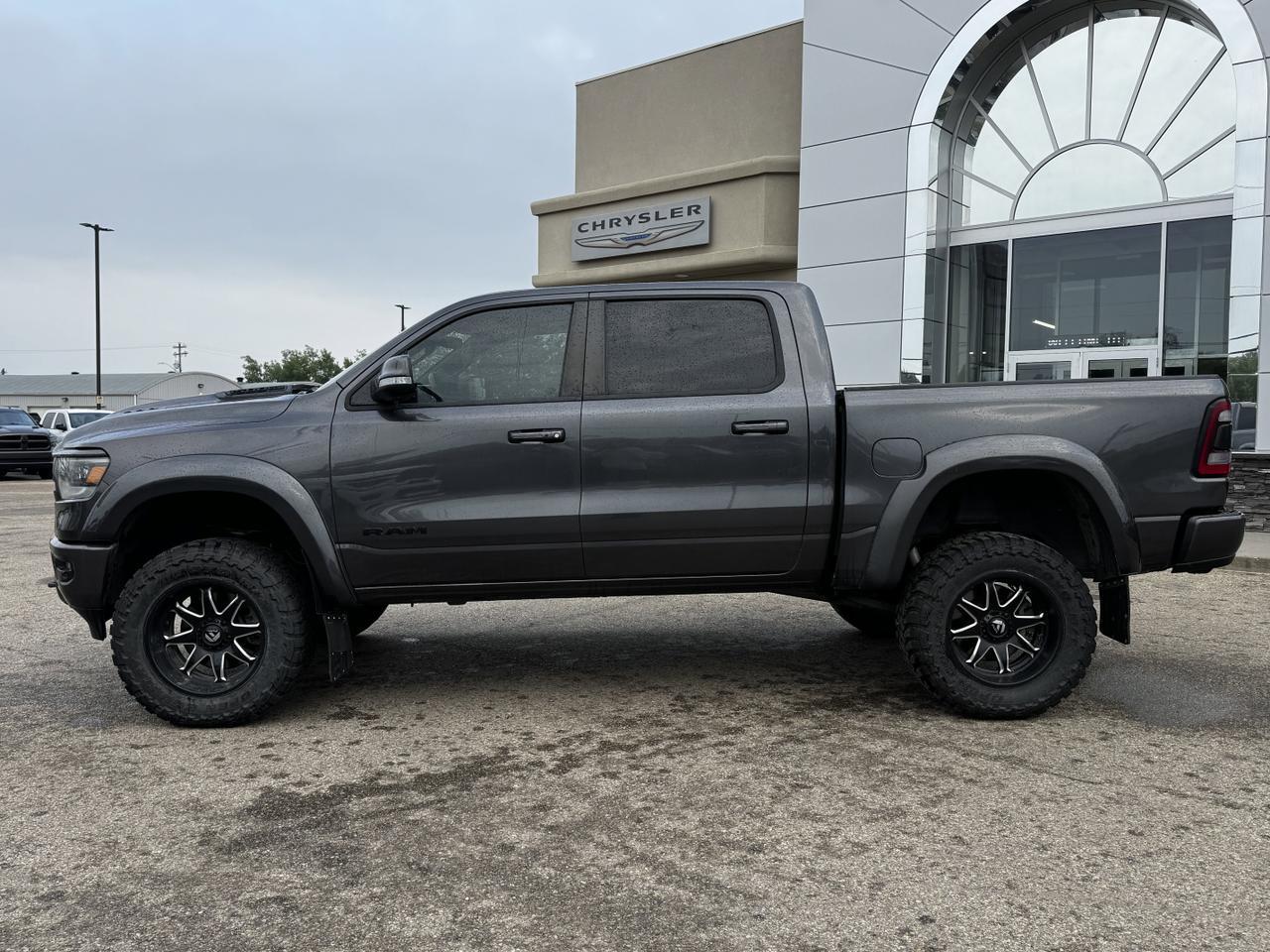 2021 Ram 1500 Sport Crew Cab 4x4 | Rig Ready Ram | Leather | Heated Vented Seats | Sunroof | NAV Redwater AB