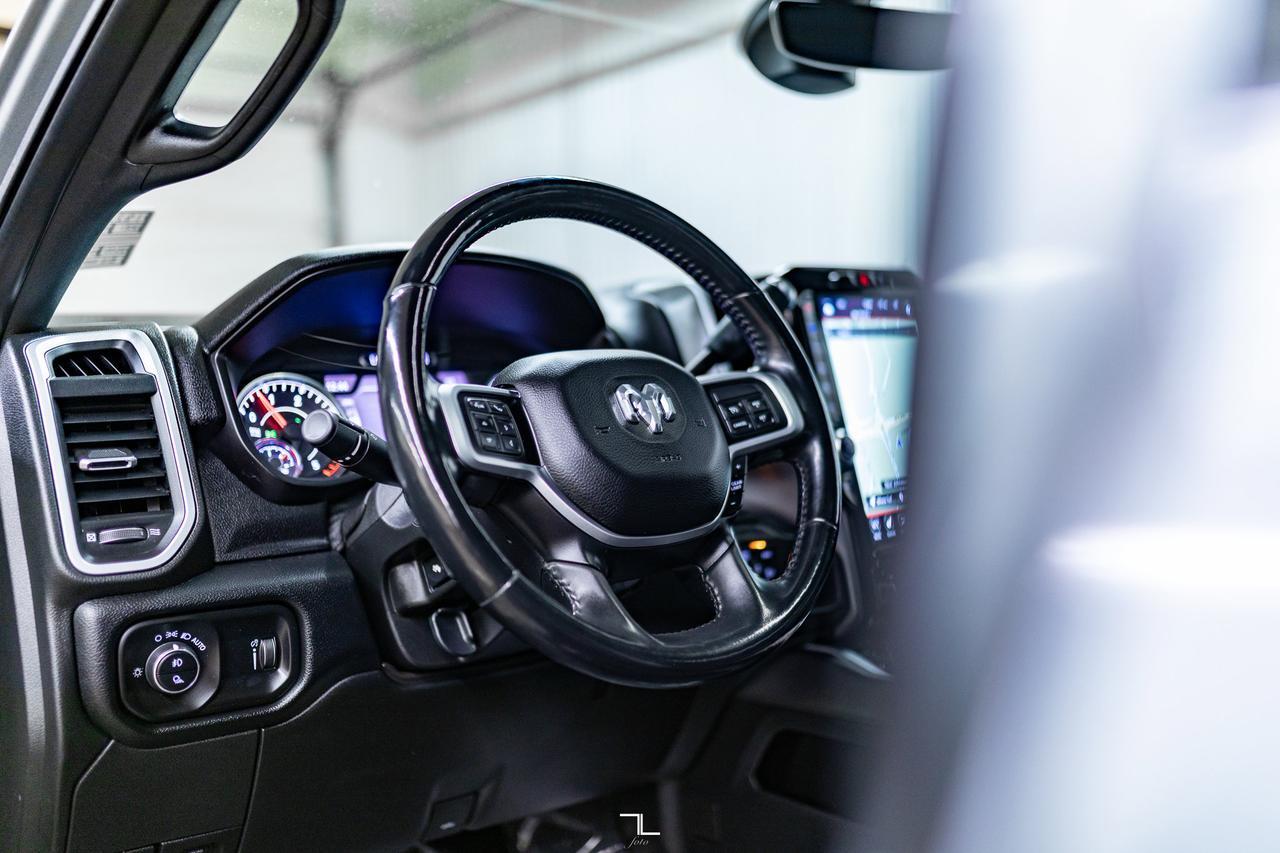 2021 Ram 2500 4x4 Crew Cab Big Horn Diesel Leather Roof Nav Red Deer AB