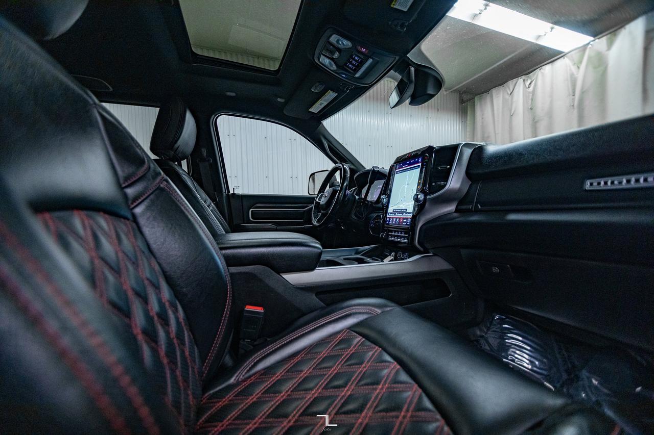 2021 Ram 2500 4x4 Crew Cab Big Horn Diesel Leather Roof Nav Red Deer AB