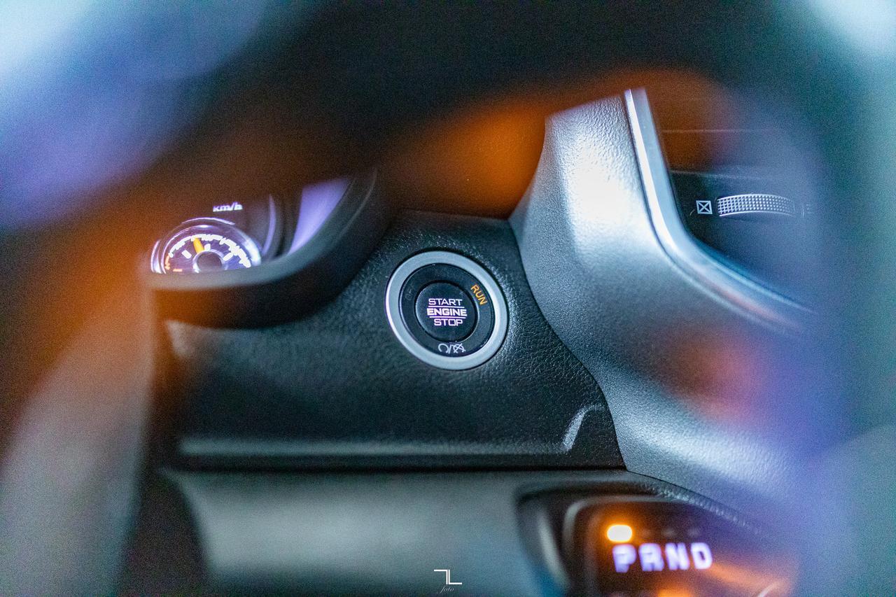 2021 Ram 2500 4x4 Crew Cab Big Horn HEMI PSeat BCam Red Deer AB