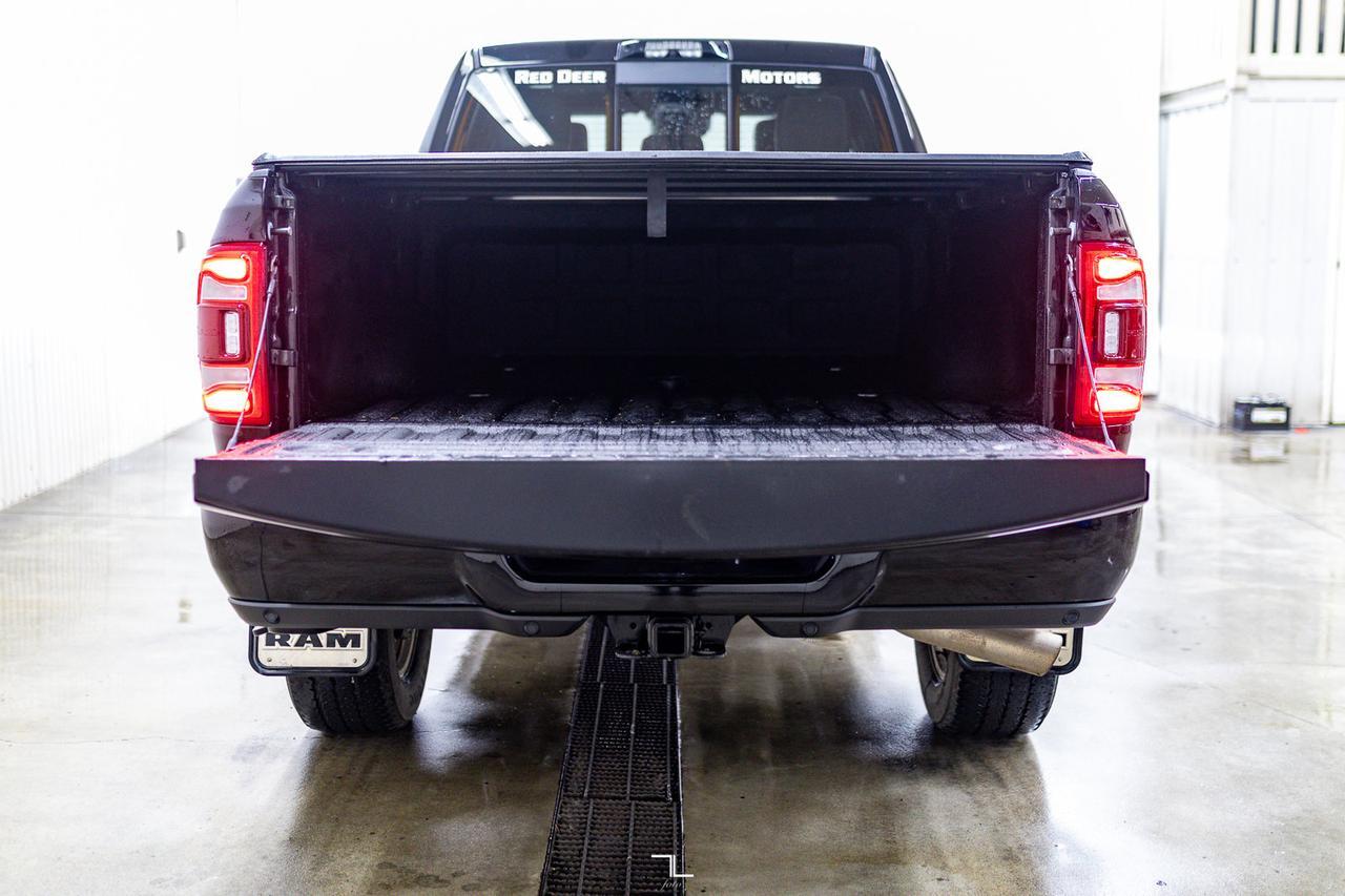 2021 Ram 2500 4x4 Crew Cab Limited Diesel Leather Roof Nav Red Deer AB