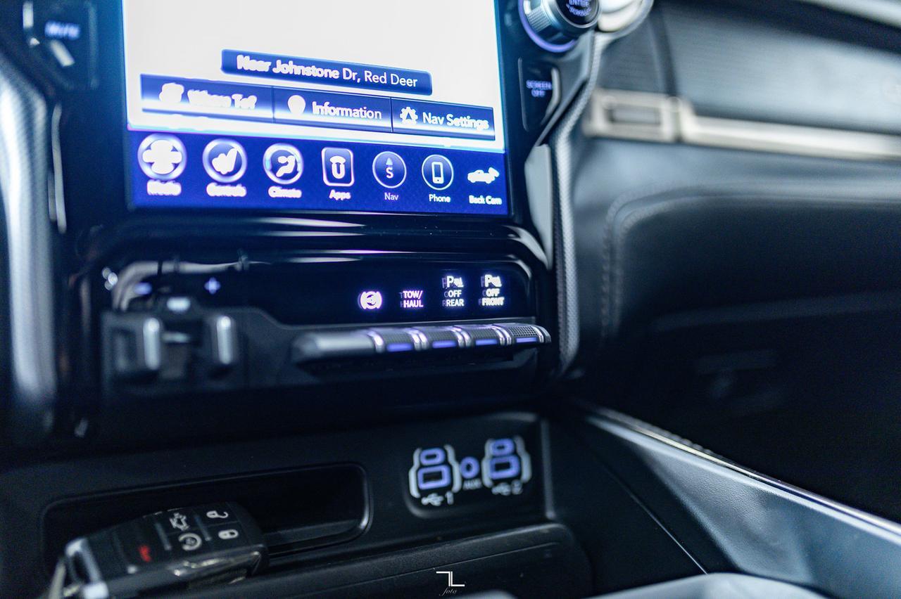 2021 Ram 2500 4x4 Crew Cab Limited Diesel Leather Roof Nav Red Deer AB