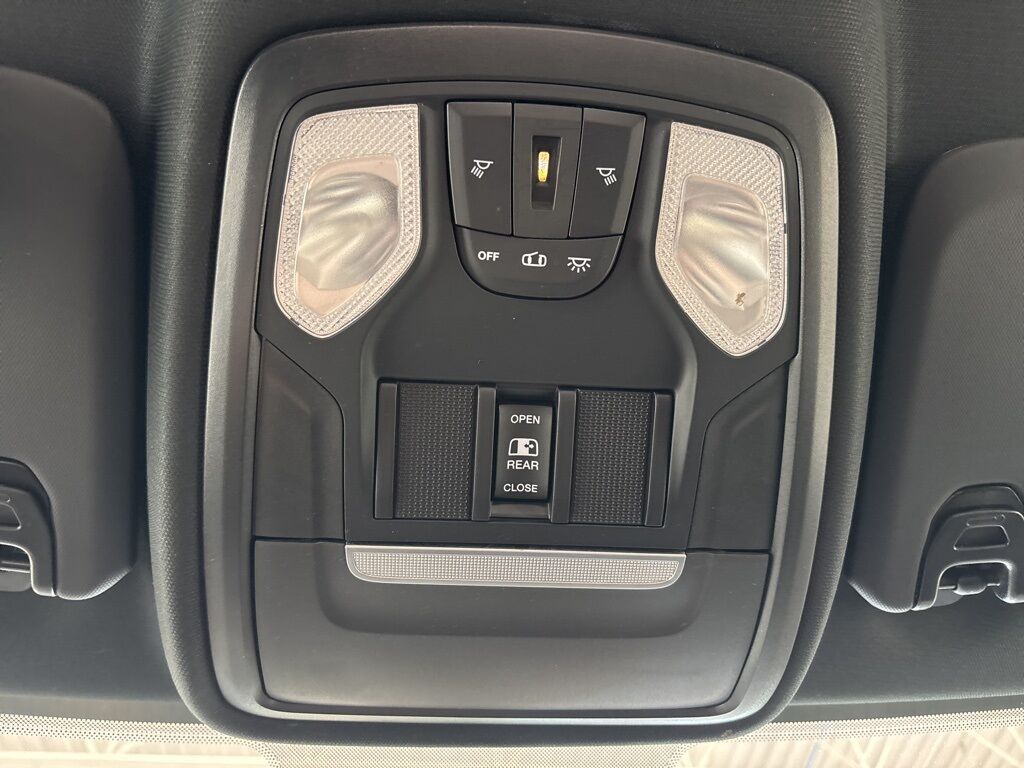 2021 Ram 2500 4x4 Crew Cab Tradesman Minocqua WI