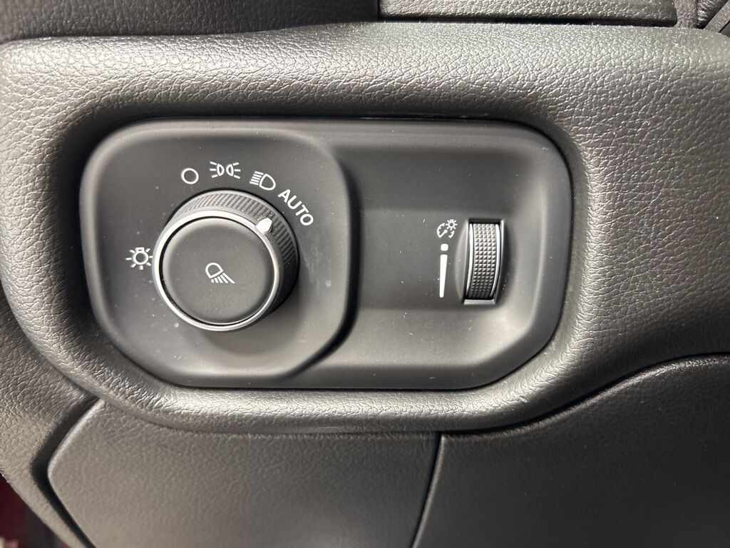2021 Ram 2500 4x4 Crew Cab Tradesman Minocqua WI