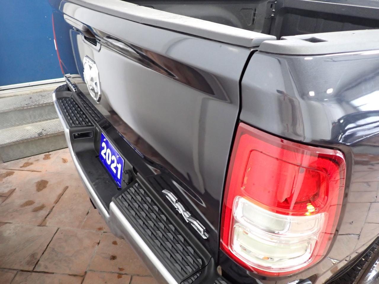 2021 Ram 2500 Big Horn 4WD CREW CAB 6'4 BOX Listowel ON