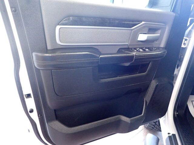 2021 Ram 2500 Big Horn 4WD CREW CAB 8&apos;BOX *DIESEL* Listowel ON