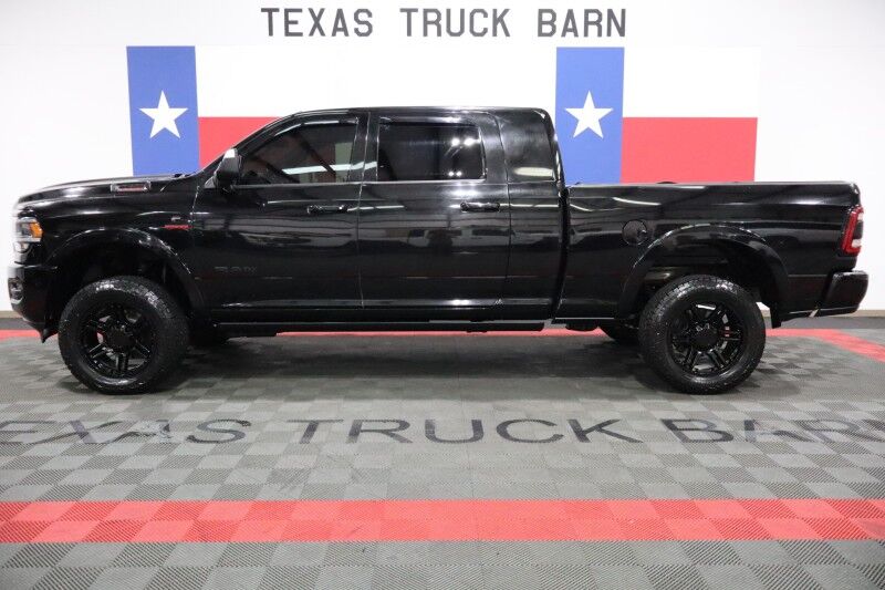 2021 Ram 2500 Laramie Night Edition Mega Cab 12in GPS