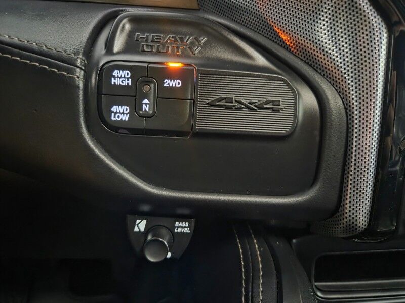 2021 Ram 2500 Limited Lifted Mega Cab Ram Box 6.7L Diesel New 37in Tires FREE WARRANTY Arlington TX