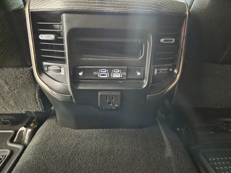 2021 Ram 2500 Limited Lifted Mega Cab Ram Box 6.7L Diesel New 37in Tires FREE WARRANTY Arlington TX