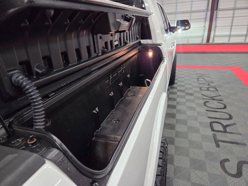 2021 Ram 2500 Limited Lifted Mega Cab Ram Box 6.7L Diesel New 37in Tires FREE WARRANTY Arlington TX