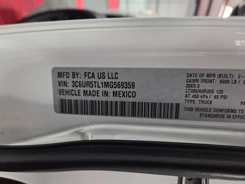 2021 Ram 2500 Limited Lifted Mega Cab Ram Box 6.7L Diesel New 37in Tires FREE WARRANTY Arlington TX