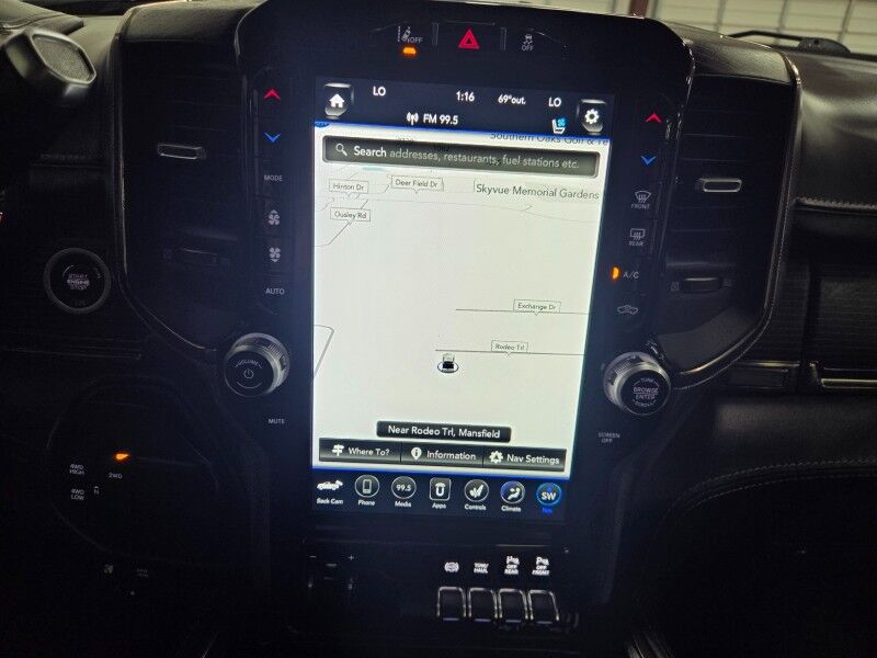 2021 Ram 2500 Limited Lifted Mega Cab Ram Box 6.7L Diesel New 37in Tires FREE WARRANTY Arlington TX