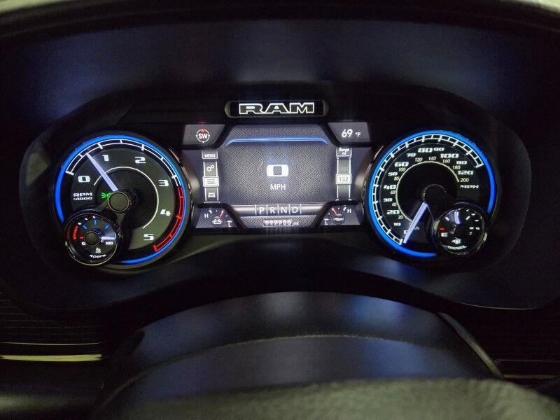 2021 Ram 2500 Limited Lifted Mega Cab Ram Box 6.7L Diesel New 37in Tires FREE WARRANTY Arlington TX