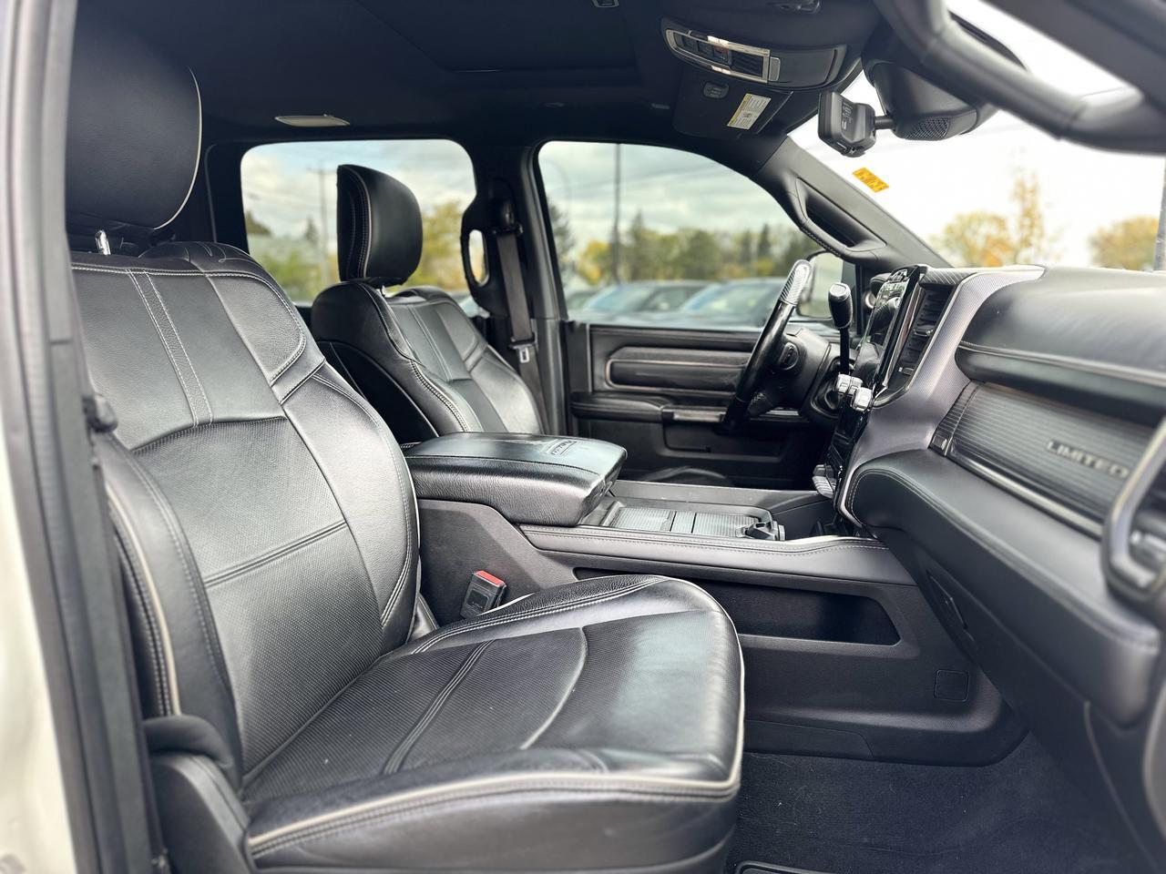 2021 Ram 2500 Limited Night Edition Crew Cab 4x4 | Cummins Diesel | Leather | Sunroof | Backup Camera Redwater AB