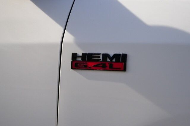 2021 Ram 2500 Tradesman 4X4 / 6.4L V8 / Level 2 Equipment! High Point NC