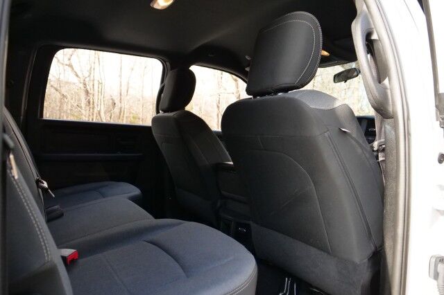 2021 Ram 2500 Tradesman 4X4 / 6.4L V8 / Level 2 Equipment! High Point NC