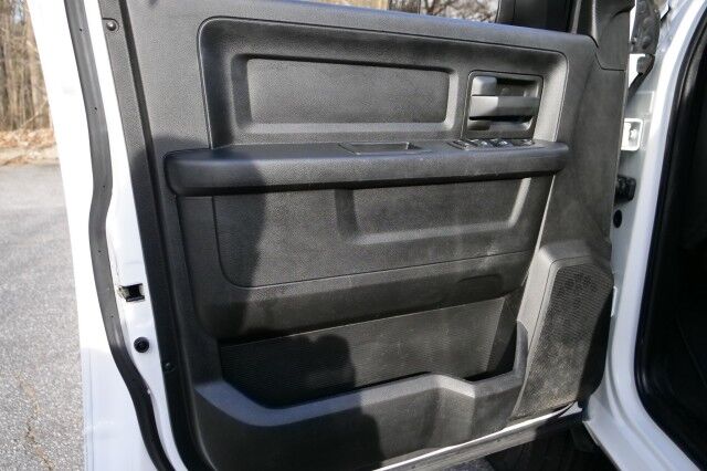 2021 Ram 2500 Tradesman 4X4 / 6.4L V8 / Level 2 Equipment! High Point NC