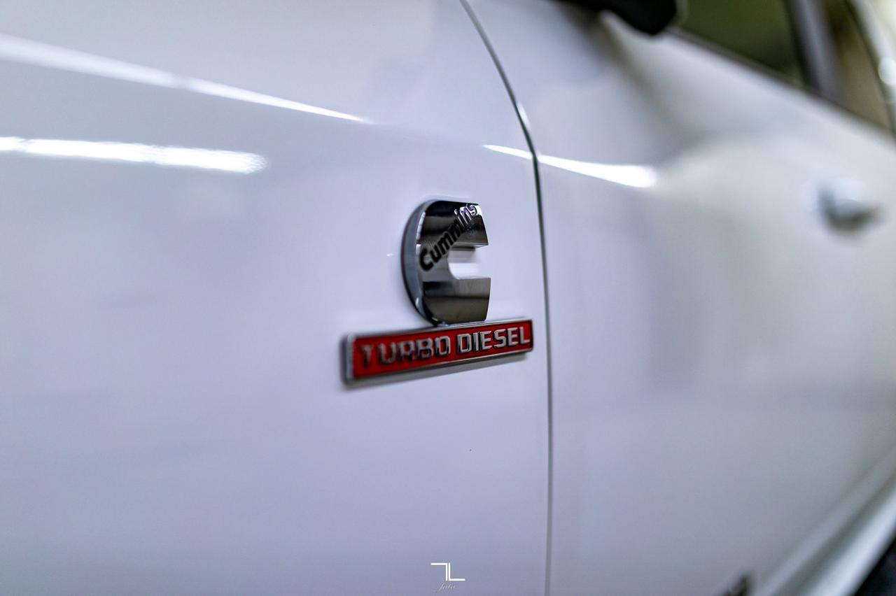 2021 Ram 3500 4x4 Crew Cab Big Horn Diesel Longbox Nav BCam Red Deer AB