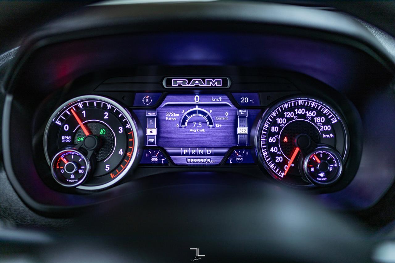 2021 Ram 3500 4x4 Crew Cab Big Horn Diesel Longbox Nav BCam Red Deer AB