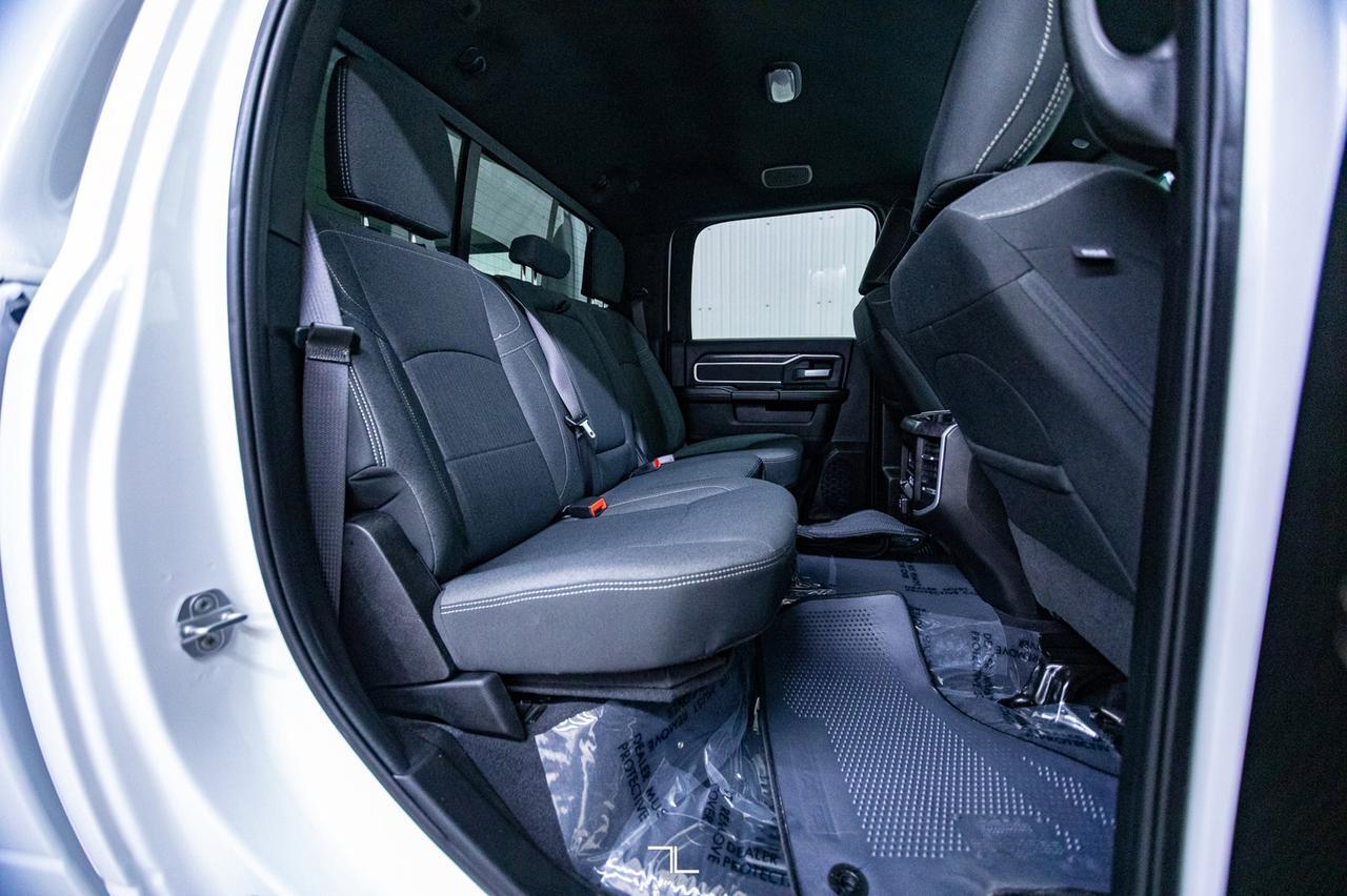 2021 Ram 3500 4x4 Crew Cab Big Horn Diesel Longbox Nav BCam Red Deer AB