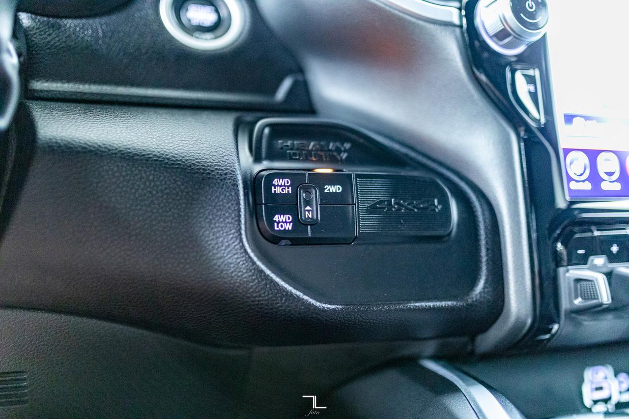 2021 Ram 3500 4x4 Crew Cab Big Horn Diesel Longbox Nav BCam Red Deer AB