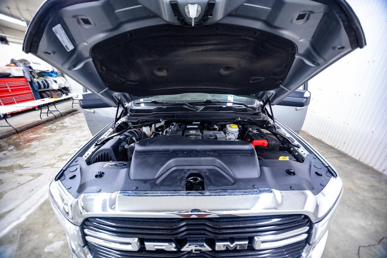 2021 Ram 3500 4x4 Crew Cab Big Horn Dually Diesel BCam Red Deer AB